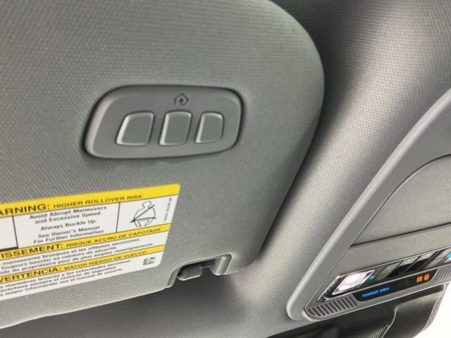 Certified 2025 Ford F350 Lariat w/ FX4 Off-Road Package image 26