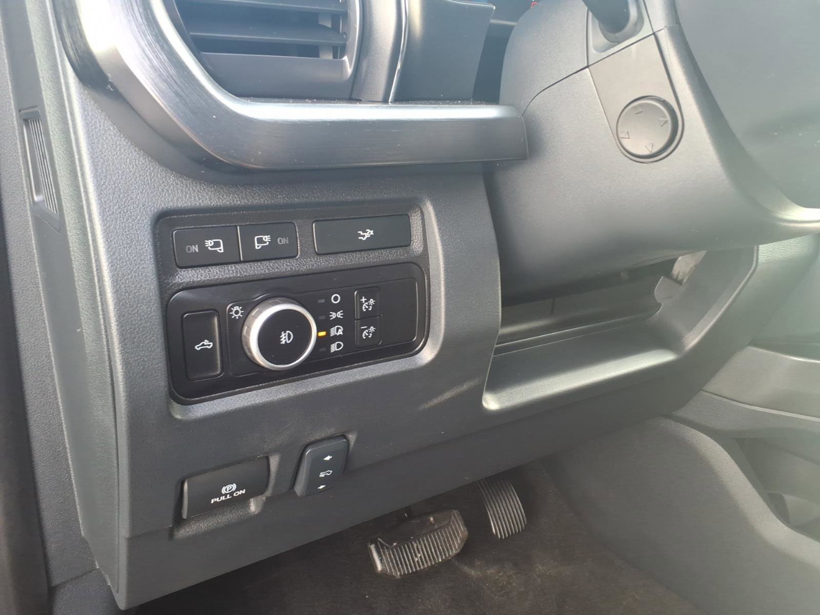 Certified 2023 Ford F250 Lariat w/ Sport Appearance Package image 13