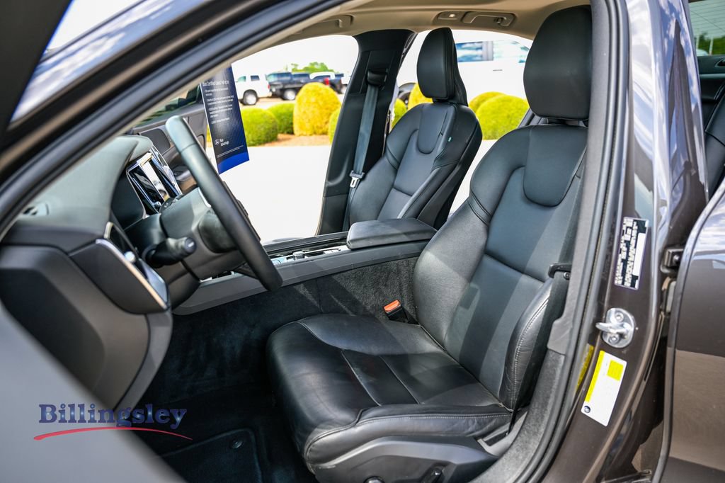 Used 2023 Volvo S60 B5 Core AWD/4WD image 10