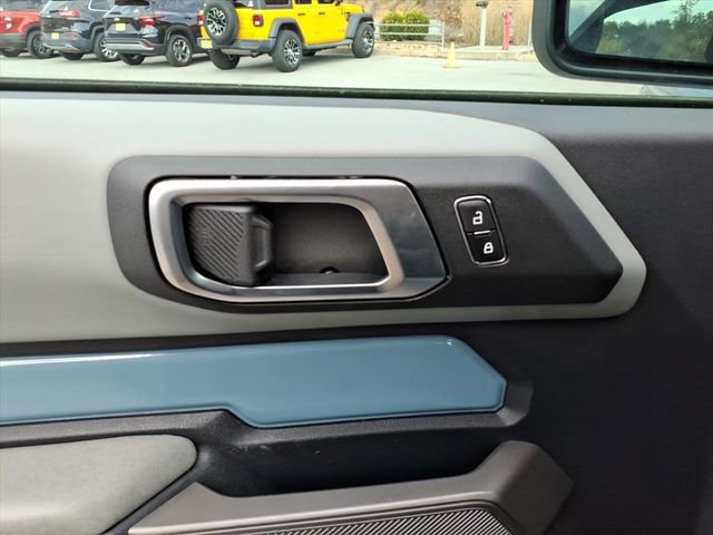 Certified 2023 Ford Bronco Badlands image 20