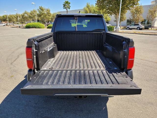 Used 2024 Toyota Tacoma SR5 AWD/4WD image 10