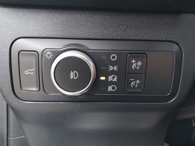 Certified 2021 Ford Escape Titanium AWD/4WD image 16
