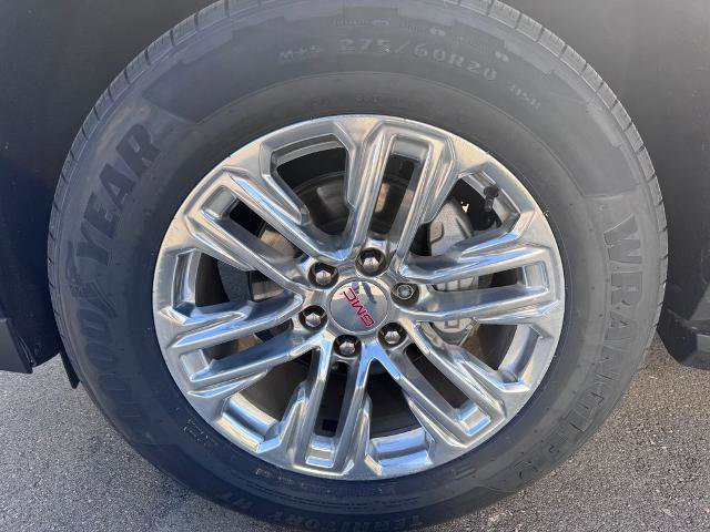 Used 2021 GMC Yukon XL SLT w/ SLT Premium Package AWD/4WD image 9