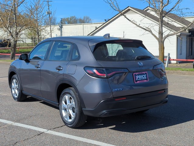 Used 2025 Honda HR-V LX image 7