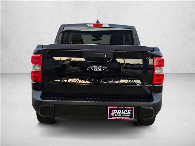 Certified 2025 Ford Maverick XL image 4