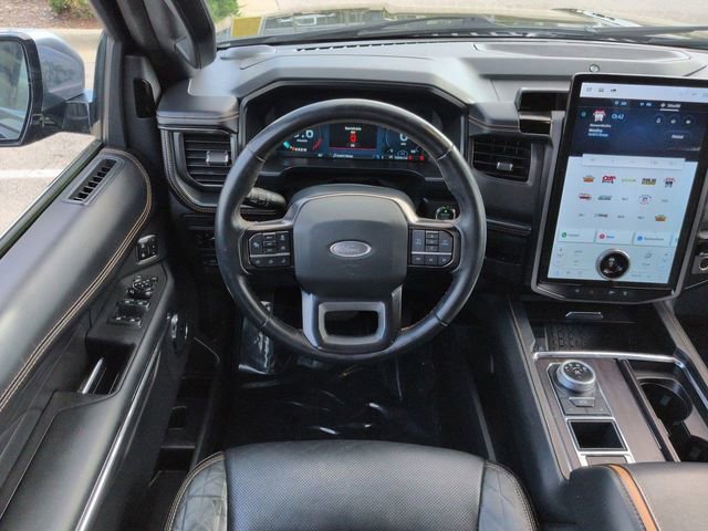 Certified 2023 Ford Expedition Max Platinum image 17