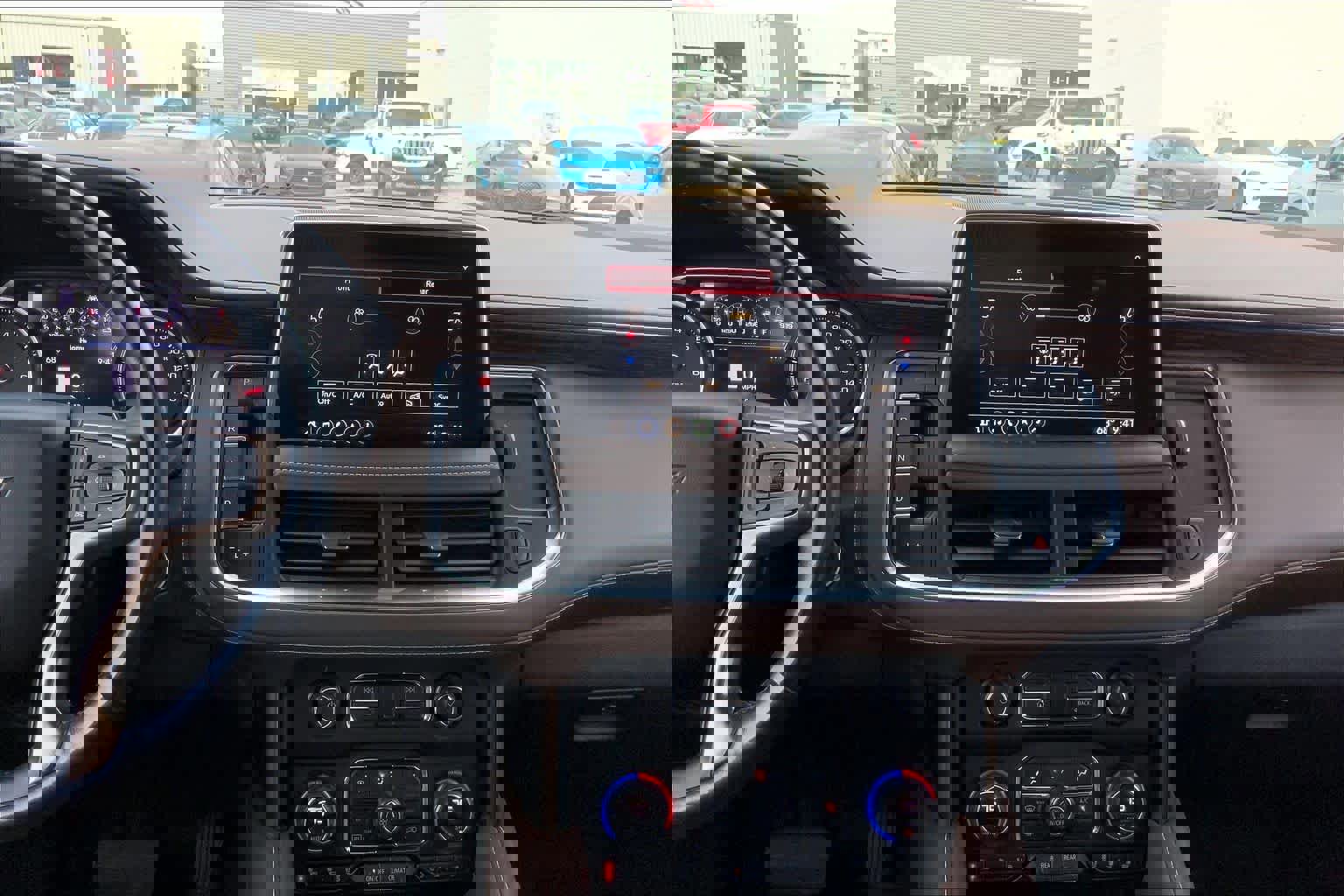 Used 2021 Chevrolet Suburban High Country image 8