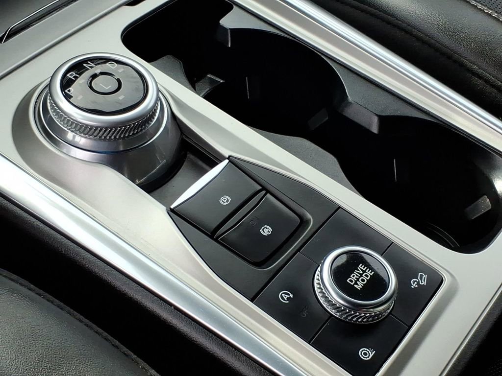 Certified 2023 Ford Explorer Platinum w/ Technology Package AWD/4WD image 22