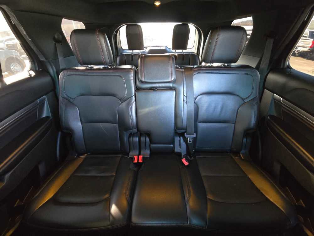 Certified 2018 Ford Explorer Sport image 18