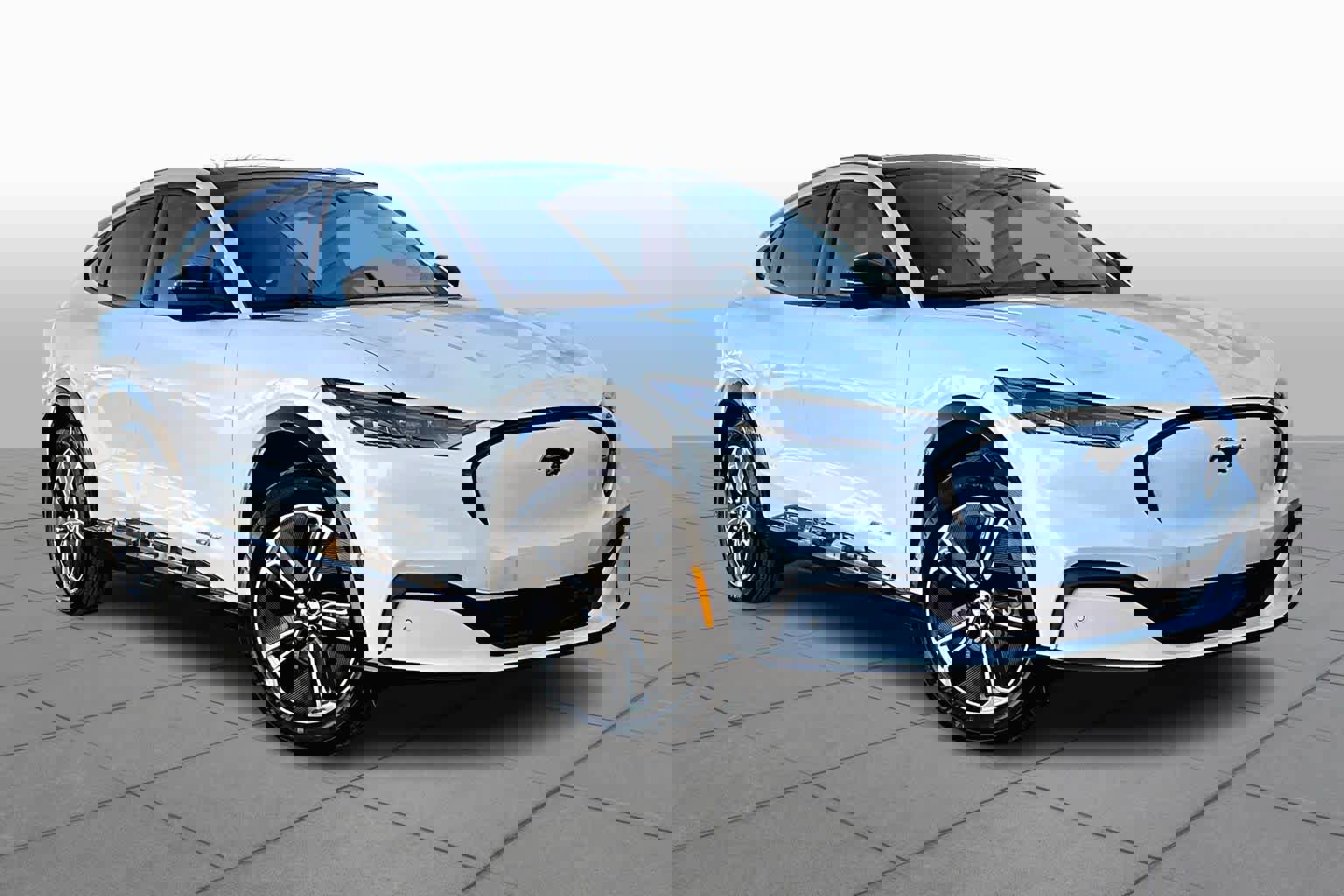 Certified 2023 Ford Mustang Mach-E Premium image 2