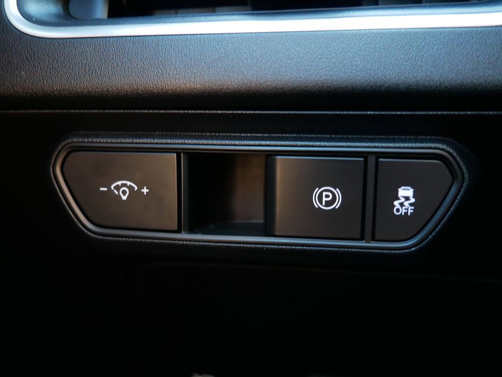 Used 2025 Kia K4 FWD image 17