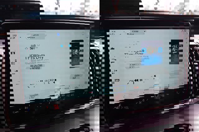 Certified 2025 Ford Expedition Active image 32