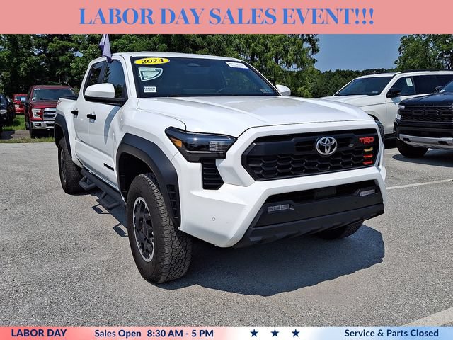 Used 2024 Toyota Tacoma TRD Off-Road w/ TRD Off Road Upgrade Package AWD/4WD image 2