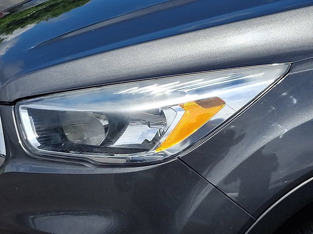 Certified 2019 Ford Escape SE AWD/4WD image 9
