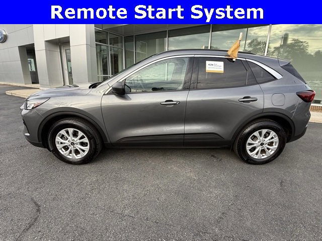 Certified 2023 Ford Escape Active w/ Tech Pack #1 image 3