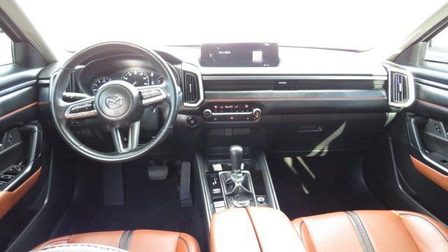 Used 2023 MAZDA CX-50 Meridian Edition image 9
