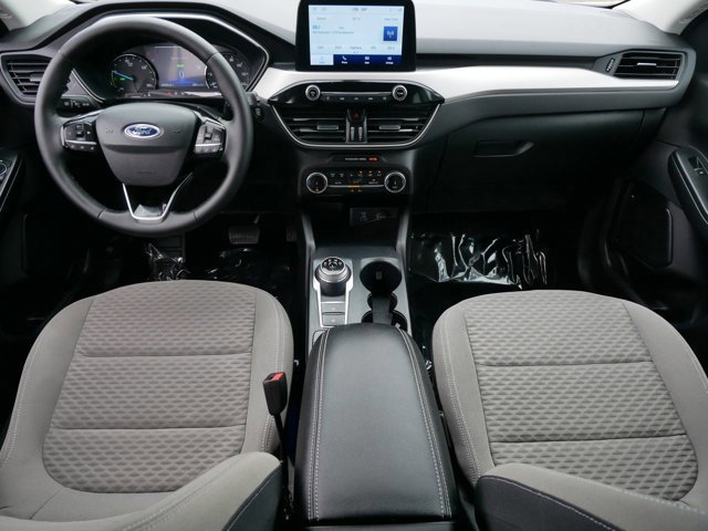 Certified 2022 Ford Escape SE w/ SE Sport Appearance Package image 15