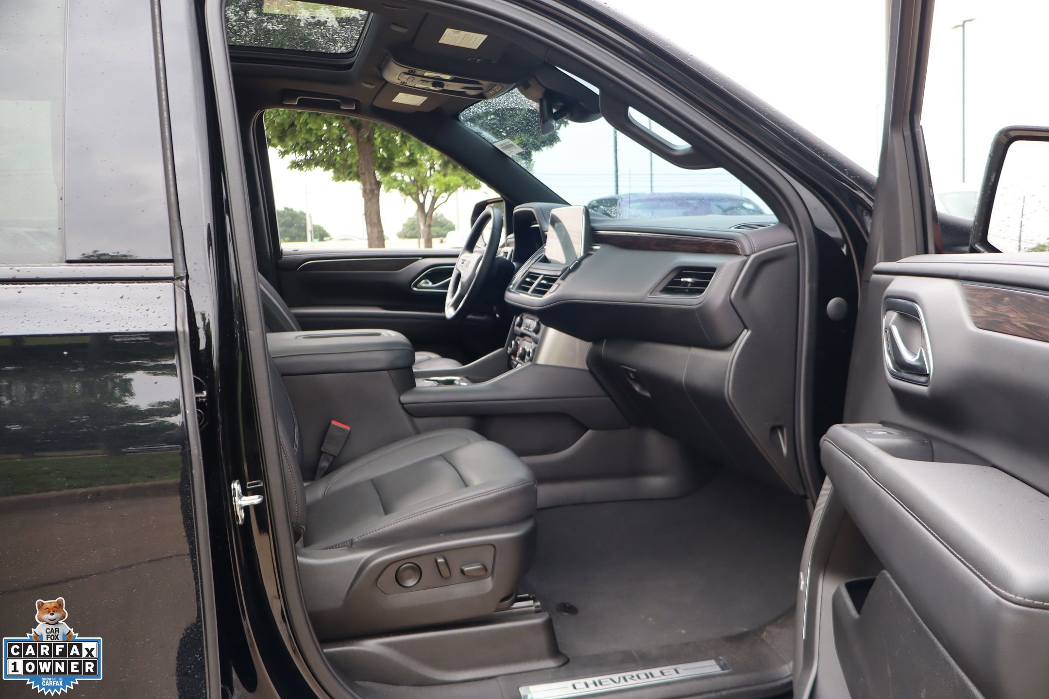 Used 2023 Chevrolet Tahoe Z71 AWD/4WD image 31