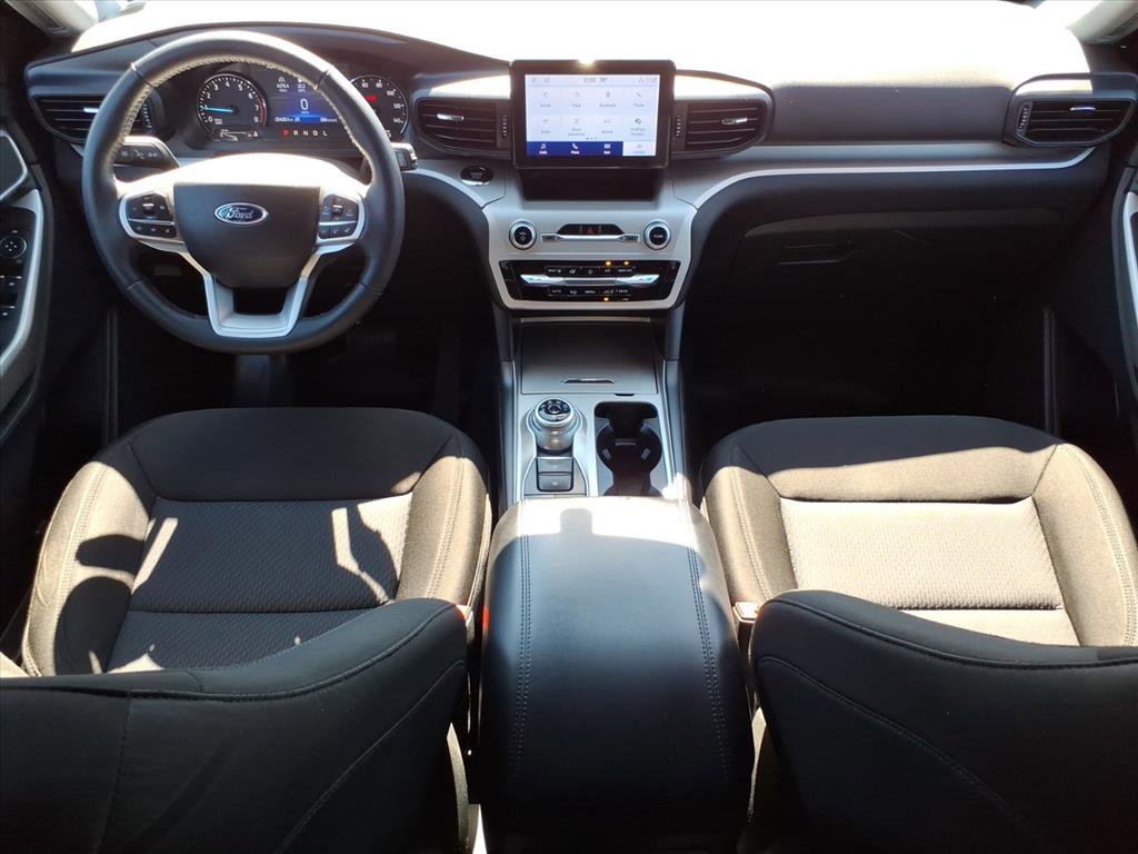 Certified 2023 Ford Explorer XLT image 11