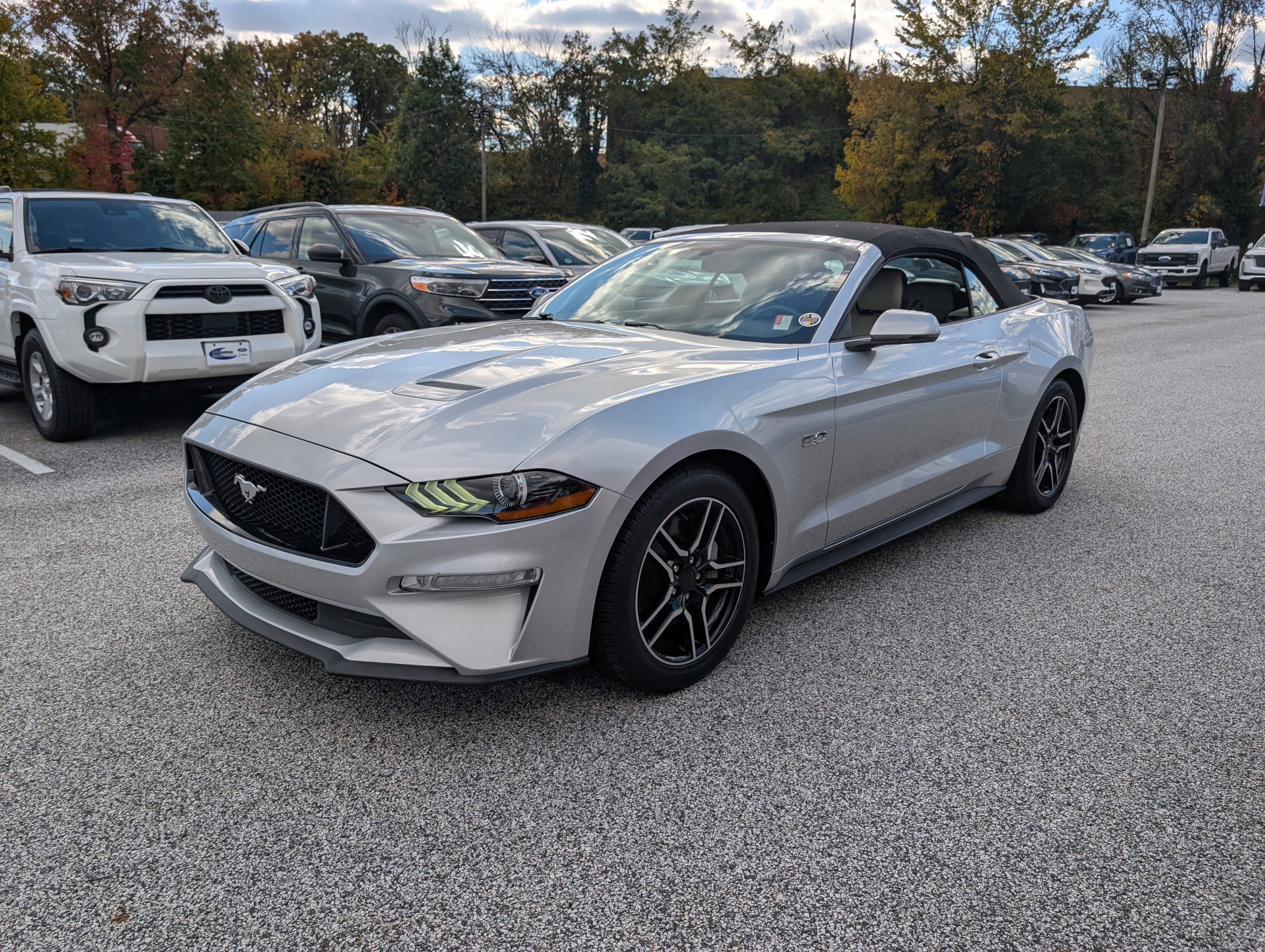 Certified 2019 Ford Mustang GT Premium image 2