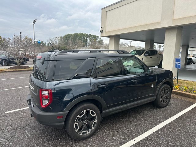 Certified 2022 Ford Bronco Sport Outer Banks w/ Tech Package image 2