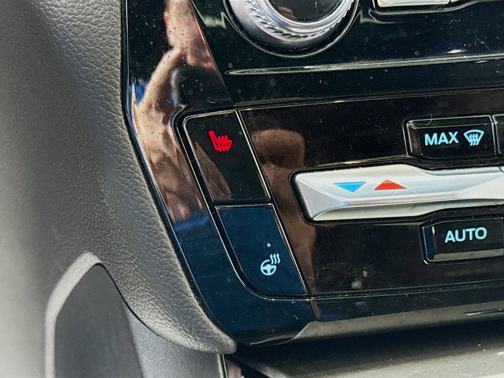 Certified 2022 Ford Explorer ST-Line w/ Class IV Trailer Tow Package image 8