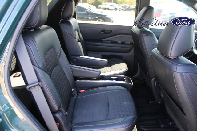 Used 2024 Nissan Pathfinder Rock Creek AWD/4WD image 10