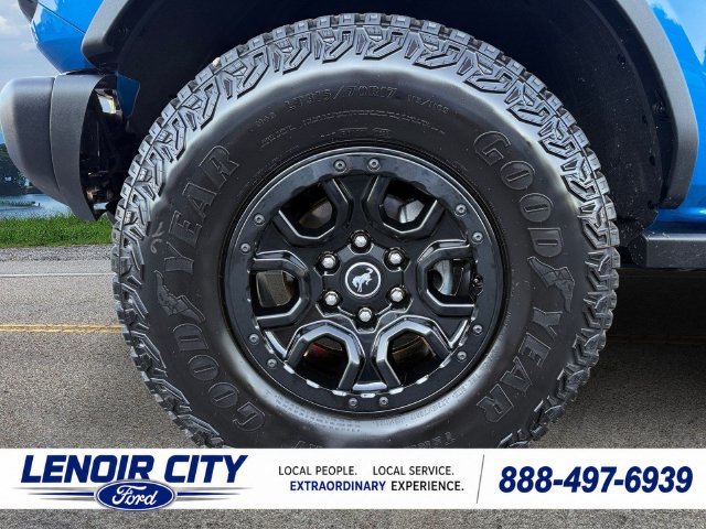 Certified 2025 Ford Bronco Badlands AWD/4WD image 9