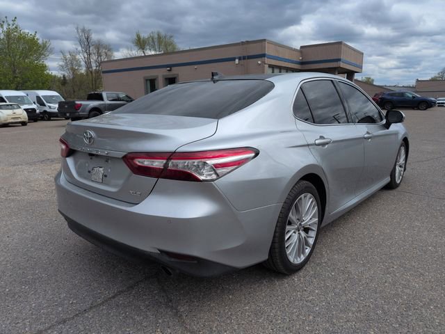 Used 2018 Toyota Camry XLE w/ Driver Assist Package FWD image 5