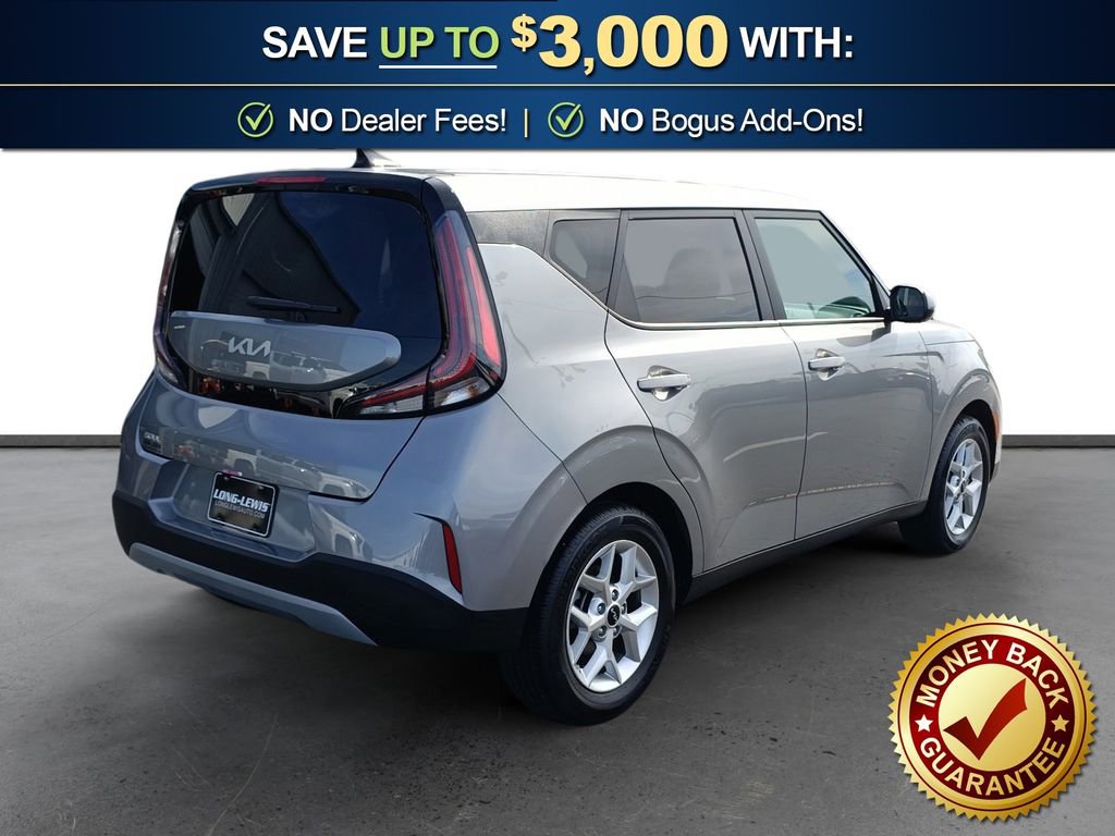 Used 2025 Kia Soul LX w/ LX Technology Package FWD image 7