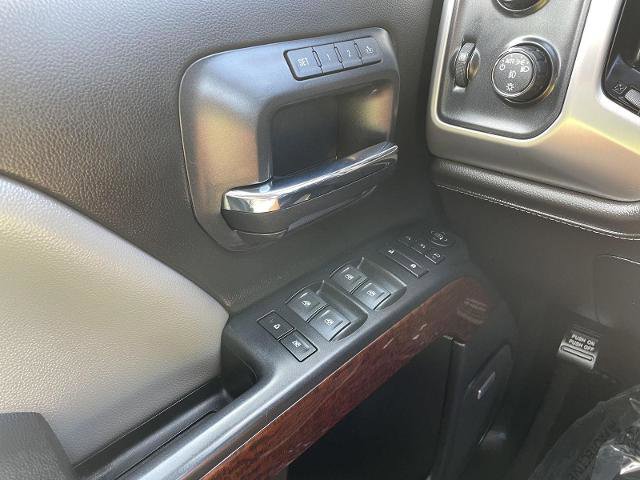 Used 2018 GMC Sierra 1500 SLT w/ SLT Premium Package AWD/4WD image 28