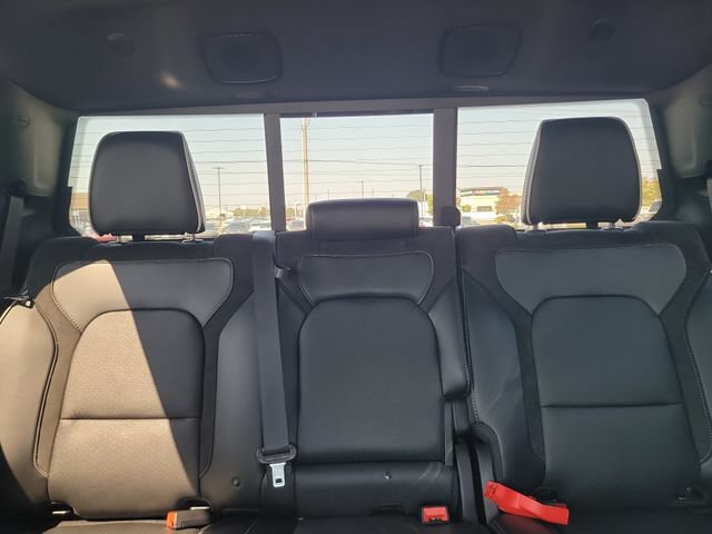 Used 2025 RAM 1500 Laramie AWD/4WD image 22
