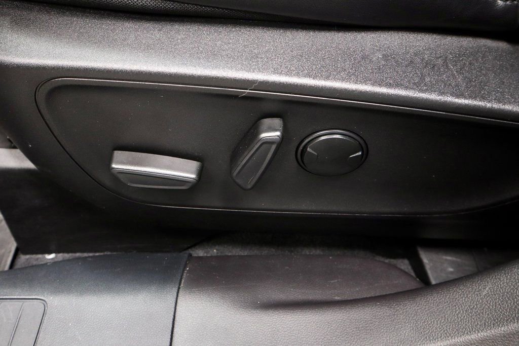 Certified 2023 Ford Escape ST-Line Select image 24