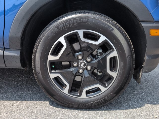 Certified 2023 Ford Bronco Sport Outer Banks AWD/4WD image 11