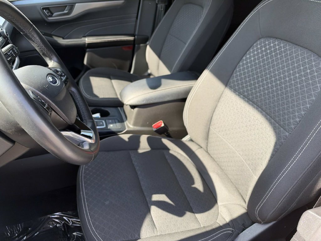 Certified 2024 Ford Escape Active FWD image 21