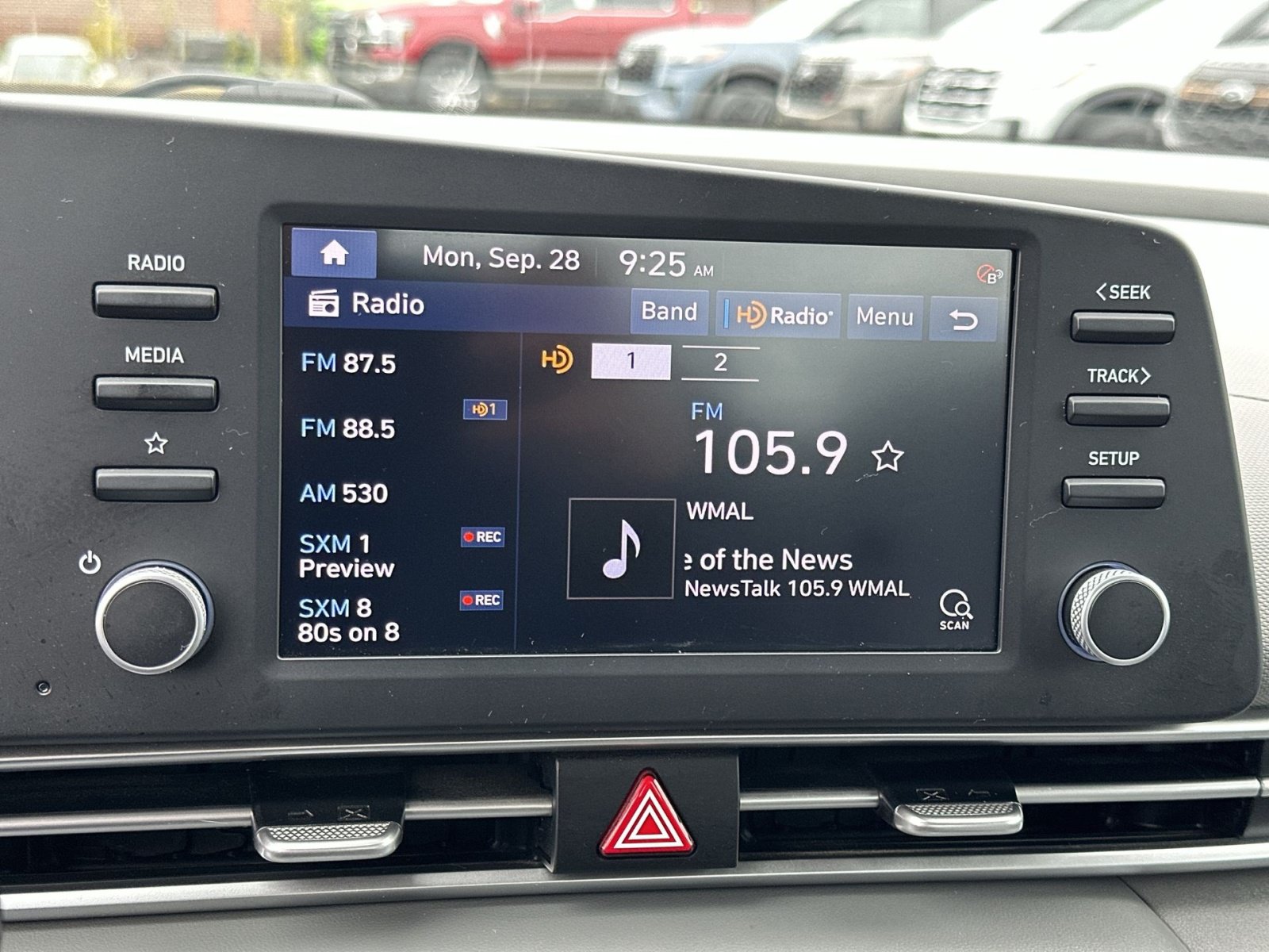 Used 2023 Hyundai Elantra SEL FWD image 21