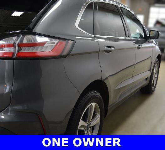Certified 2022 Ford Edge SEL w/ Convenience Package image 3