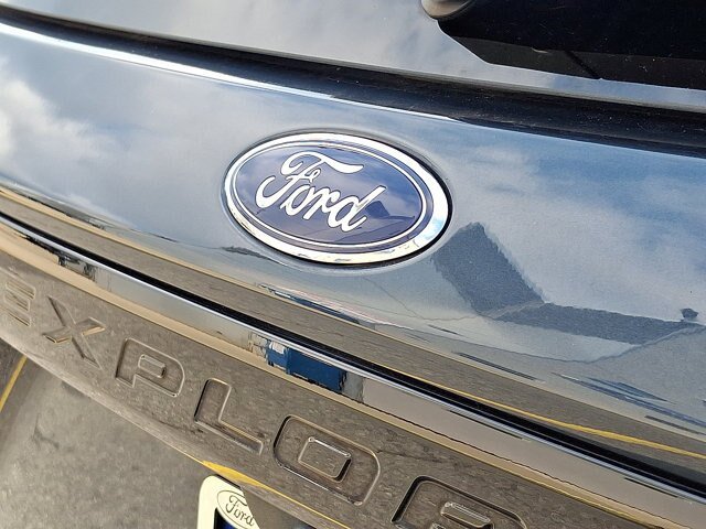 Certified 2023 Ford Explorer ST w/ Equipment Group 401A AWD/4WD image 16