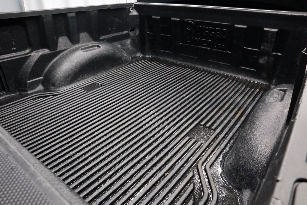 Certified 2024 Ford F150 XLT w/ XLT Black Appearance Package image 15