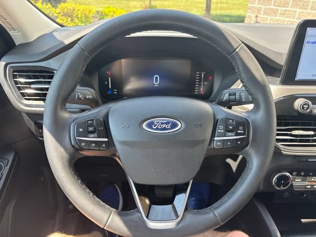 Certified 2023 Ford Escape Active FWD image 17