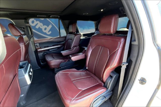 Certified 2024 Ford Expedition Limited RWD image 24