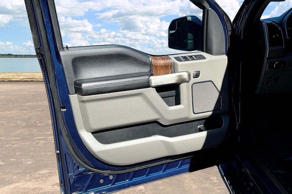 Certified 2019 Ford F150 Lariat AWD/4WD image 23