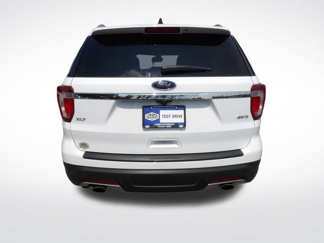 Certified 2018 Ford Explorer XLT AWD/4WD image 10