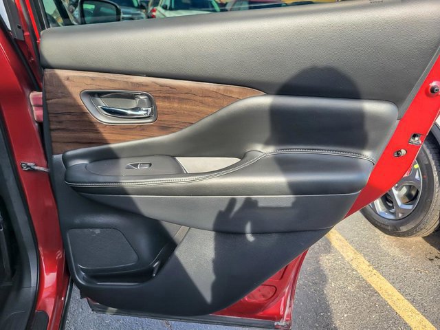 Used 2019 Nissan Murano Platinum image 29