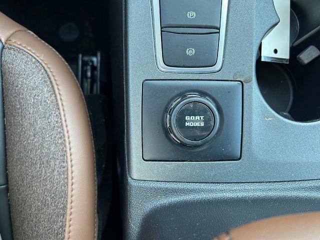 Certified 2025 Ford Bronco Sport Outer Banks w/ Outer Banks Tech Package+ AWD/4WD image 18