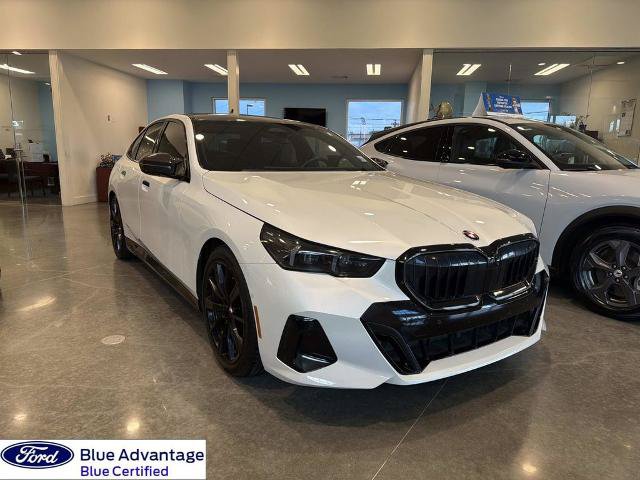Used 2024 BMW 530i w/ M Sport Package RWD image 1