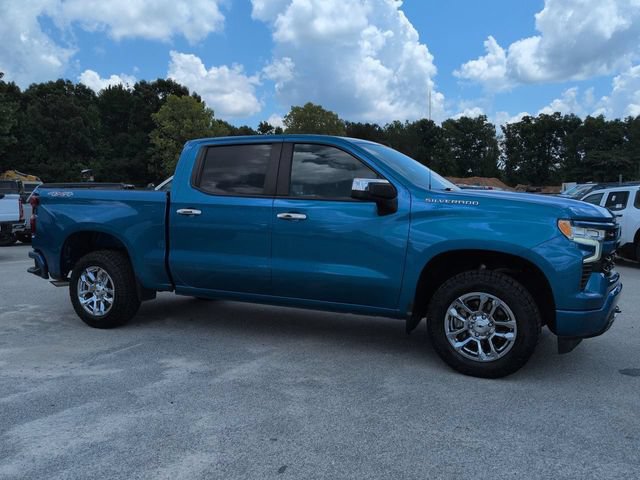 Used 2023 Chevrolet Silverado 1500 RST AWD/4WD image 2