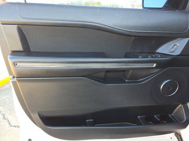 Certified 2019 Ford Expedition XLT RWD image 32
