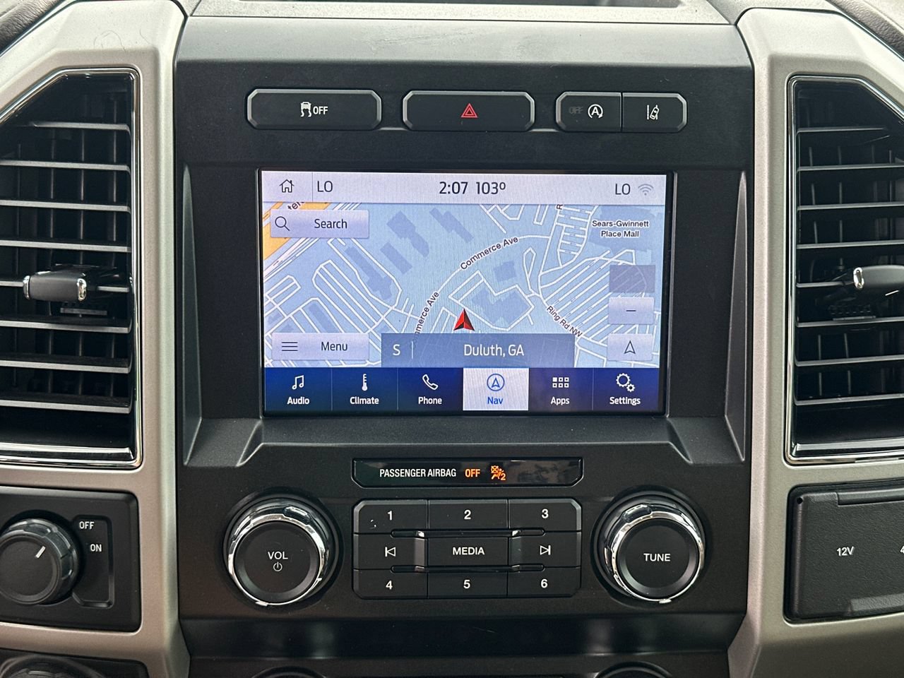 Certified 2020 Ford F150 Lariat RWD image 30