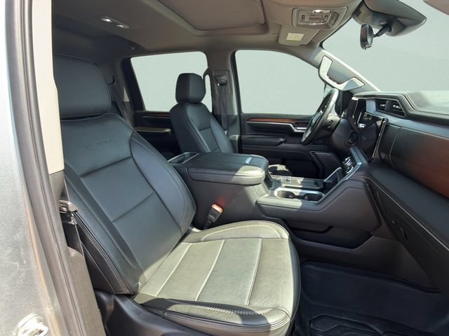 Used 2024 GMC Sierra 2500 Denali w/ Denali Reserve Package AWD/4WD image 11